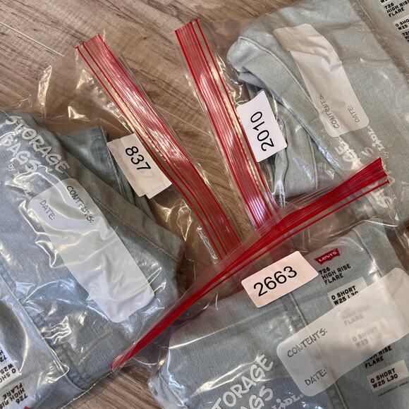 Levi's 726 High Rise Flare Split Hem Women's Light Wash Jeans 0 Short (W25 L30) - Picture 13 of 13